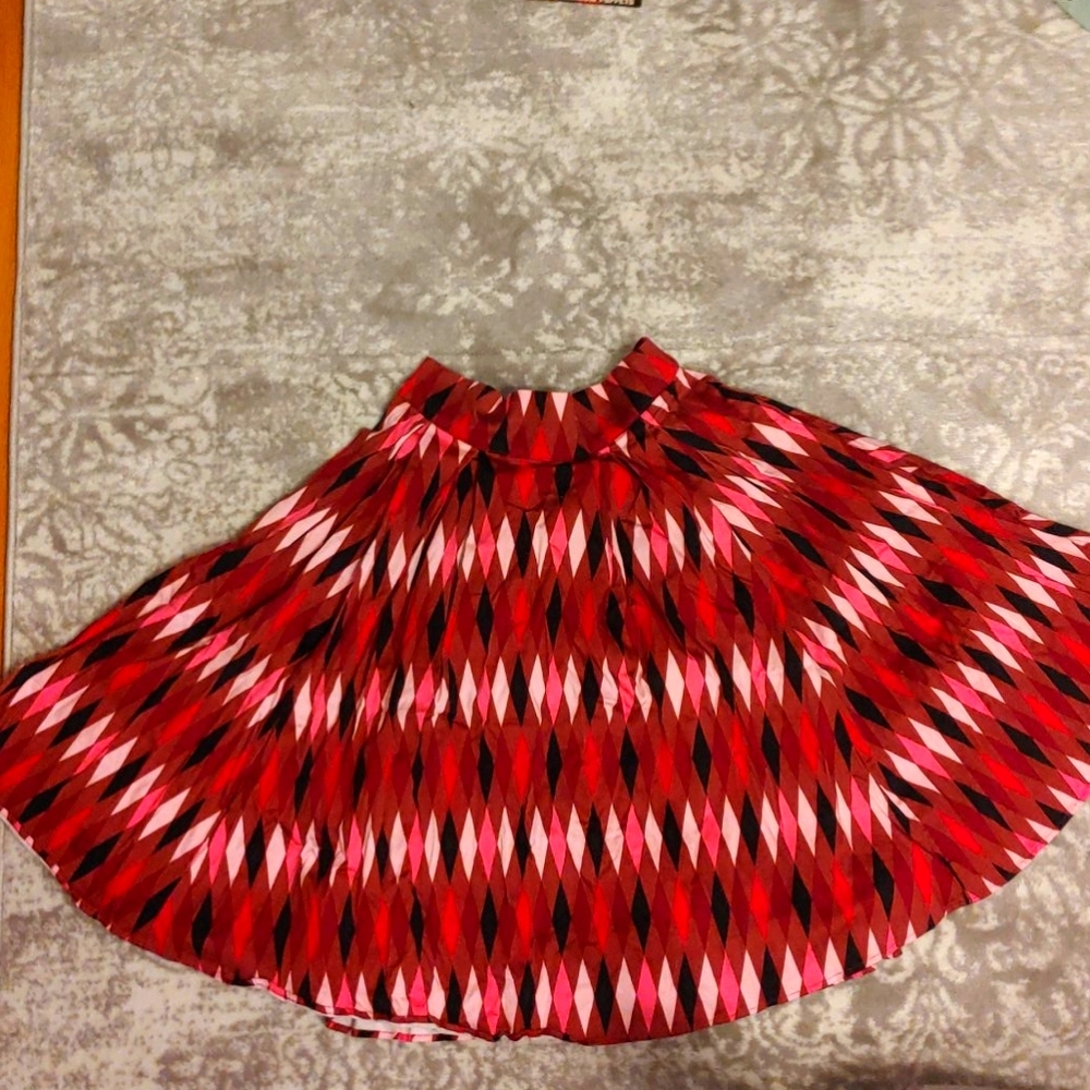 Laura Byrnes California Skirt w/ pockets